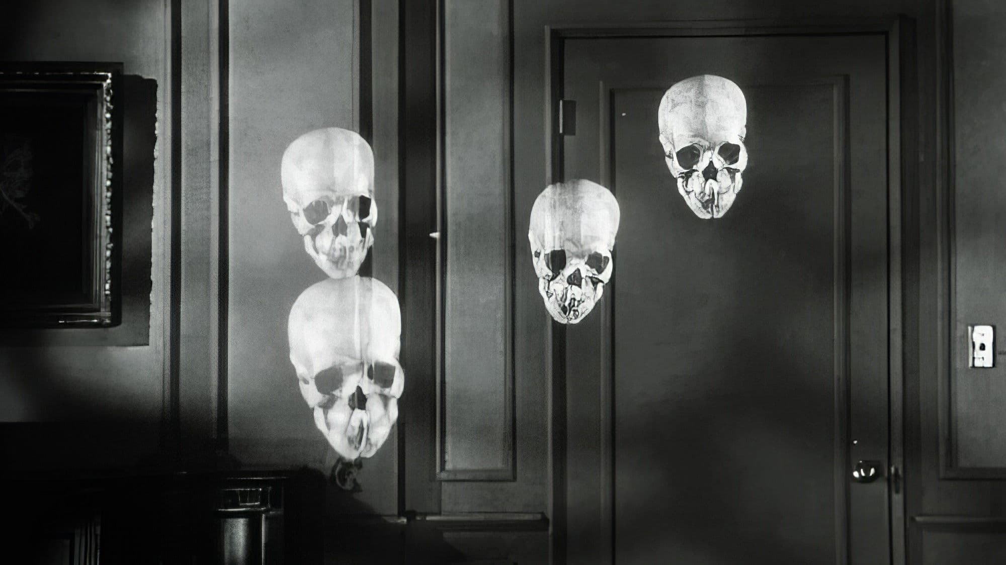 The Four Skulls of Jonathan Drake