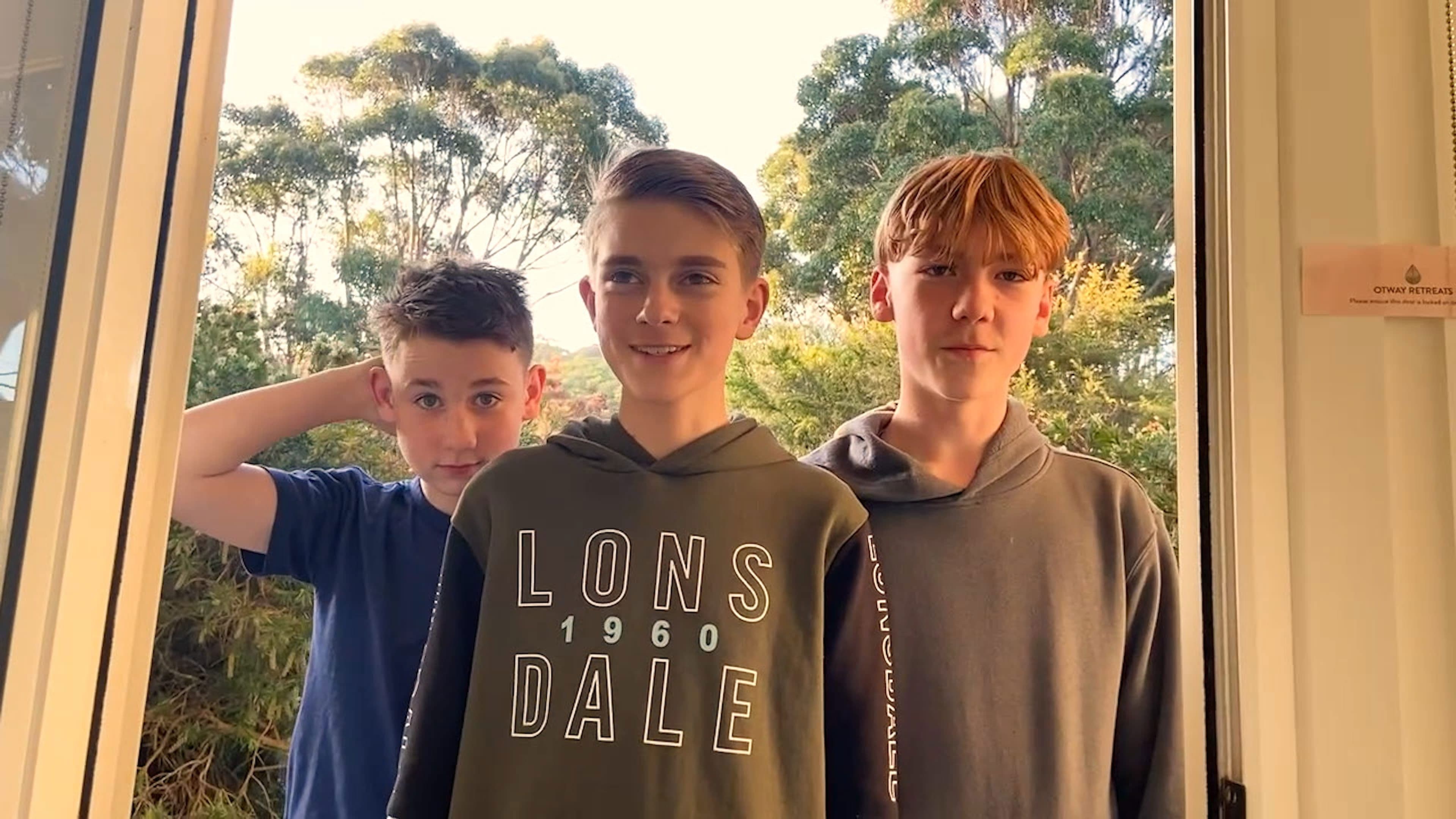 Guy and Guys 4: Undead